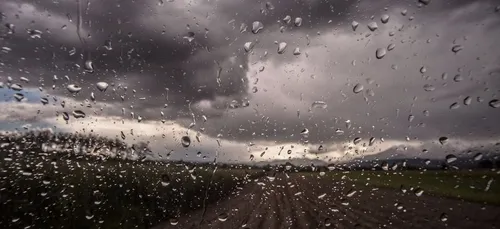 Météo du week-end : des fortes pluies et le retour de la neige
