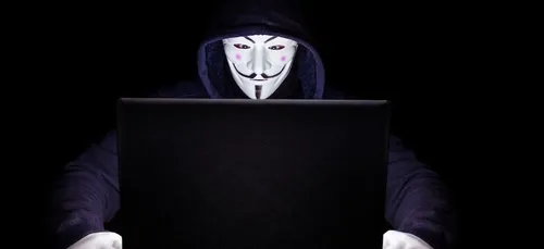 Un enfant de 11 ans se fait passer pour un hacker et réclame un...