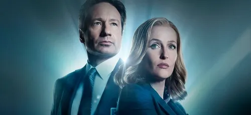 « X Files » : Gillian Anderson pose nue pour la bonne cause (Photo)