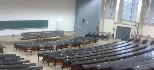 Les étudiants appelés à manifester contre la précarité