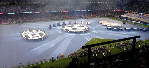 Football : qu’est-ce que cette nouvelle Super League, avec 12...