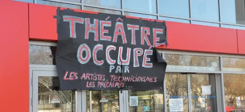 Un identitaire angevin jugé après la violente intrusion au théâtre...