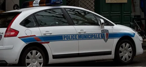 Tours : deux policiers municipaux blessés dans un accident