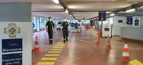 Loiret : le vacci’Drive de Fleury-les-Aubrais saturé
