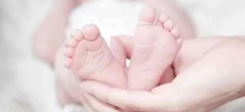 Une femme accouche dans la mer Rouge sous les yeux des touristes...