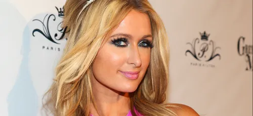 Paris Hilton est de retour avec son nouveau single "Summer Reign" !
