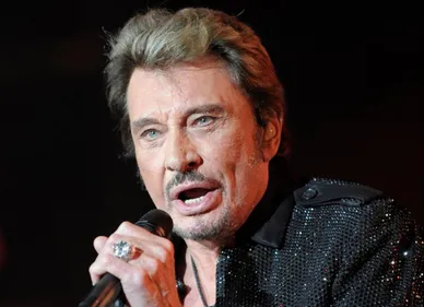 Johnny Hallyday hospitalisé : ce n'était qu'une fausse rumeur !
