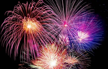 Jumelles : ils font exploser un feu d’artifice dans une maison