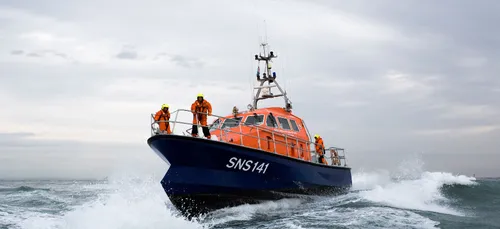 Alerte disparition en Charente-Maritime : suspicion d’homme à la mer