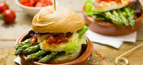 Nicolas Hulot veut des menus végétariens dans les cantines !