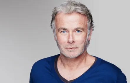 Franck Dubosc en larmes devant Karine Le Marchand (Vidéo)