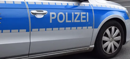 Poitiers : un bus scolaire immobilisé à la frontière allemande par...