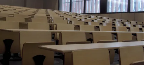 Tours : plusieurs lycéens ont manifesté jeudi sur la réforme de...