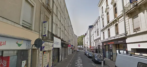 Angers : en string dans la rue, il prétend avoir raté le marathon