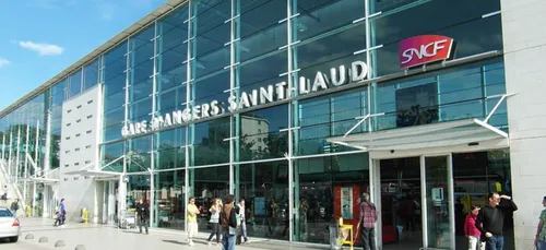 Grève SNCF : le chiffre d'affaires des commerçants de gares est en...