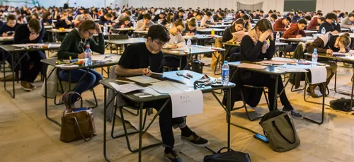 Un étudiant analyse le code source de Parcoursup !