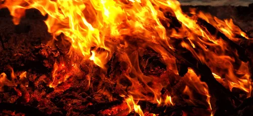 Cognac : un incendie fait d'importants dégâts en centre-ville