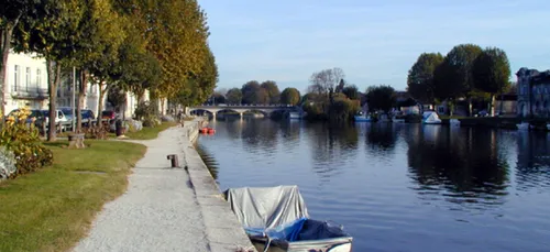 Jarnac : du fuel s’échappe dans la Charente