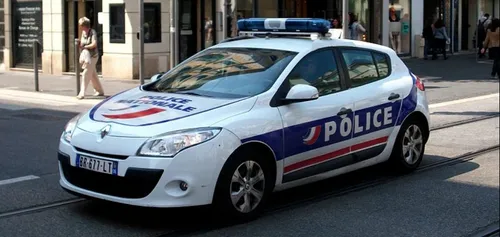 Anjou : Il perd son permis, redémarre, et se fait arrêter !