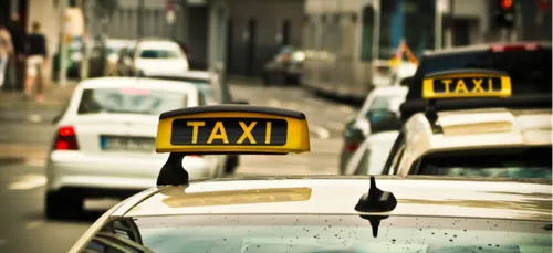 Bientôt des taxis sans chauffeur partout en France ?