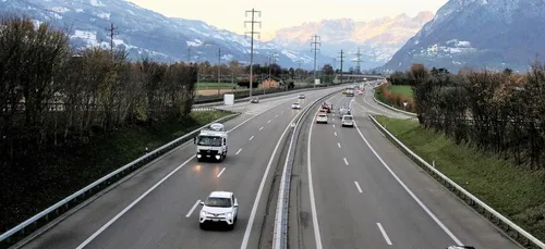 Loiret : Un poids lourd prend feu sur l’A77