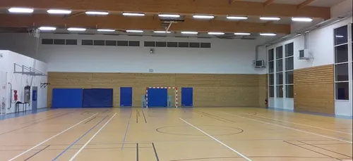 Tours : le gymnase Raspail transformé en centre d’accueil pour...