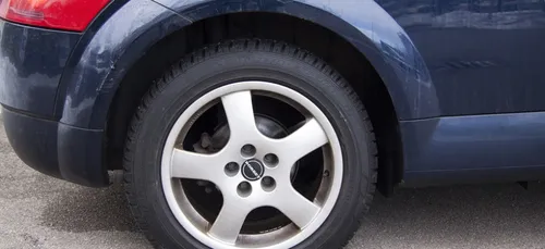 Charente : des dizaines de pneus retrouvés crevés