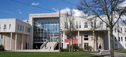 Agressions d’étudiantes à Orléans : le président de l’université a...