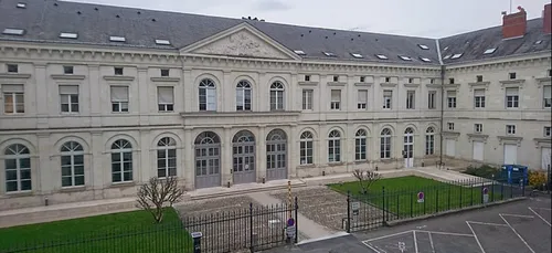 Châtellerault : la manifestation des gilets jaunes dégénère, le...