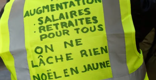 D'irréductibles gilets jaunes ont passé Noël dans leurs bastions