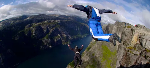 Charente : le corps d’un parachutiste disparu en 2014 retrouvé