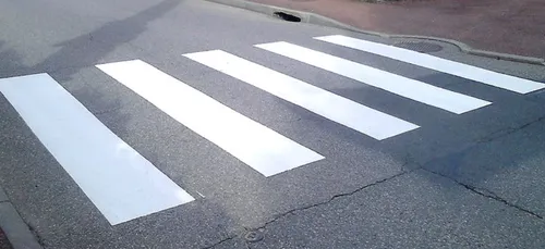 Tout juste condamné pour agression sexuelle, il agresse la...