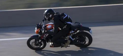 Loiret : un motard flashé à 218 km/h sur une route départementale