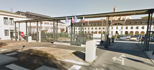 Des cours de l’Université de Poitiers en vente sur internet