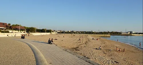 Interdiction de fumer sur deux plages de La Rochelle cet été
