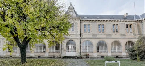 L’ESPE de Niort est vendue aux enchères