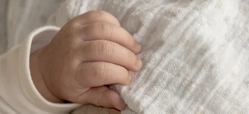 Loiret : un bébé oublié dans une voiture hospitalisé dans un état...