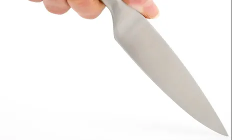 La Rochelle : une femme meurt poignardée en pleine rue