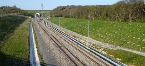 Ruffec : une sexagénaire fait une tentative de suicide près de la LGV