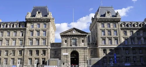 Attaque au couteau à Paris : la femme du terroriste originaire de...