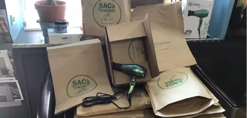 Écologie : des coiffeurs récupèrent vos cheveux pour lutter contre...