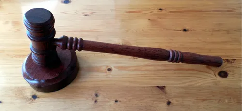 Thouars : participez à une vente aux enchères de vins pour la bonne...