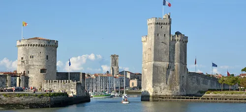 La Rochelle : les plongeurs ne sauteront pas de la Tour Saint-Nicolas