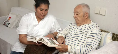 Coronavirus : un réseau solidaire pour veiller sur les personnes...