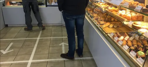 Commerces ouverts : veillez à bien respecter les distances de...