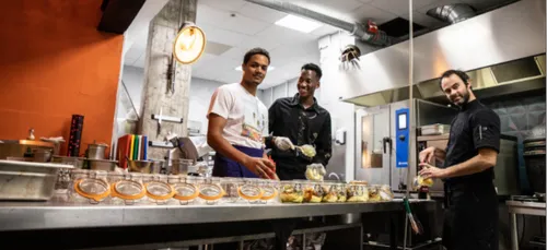La Rochelle : des chefs cuisiniers réfugiés à l'honneur d'un festival