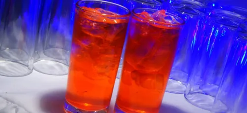 Charente-Maritime : 25 fêtards paieront 135e d’amende pour...