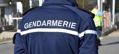 Vienne : un homme armé d’une machette aperçu près d’une école