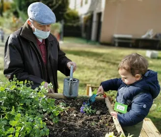 Tom & Josette : une crèche intergénérationnelle où se côtoient...
