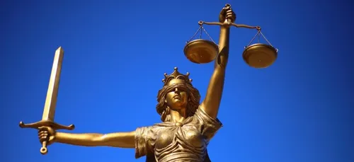 Charente : un homme condamné pour avoir enfermé ses filles dans un...